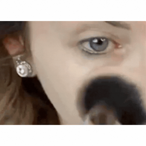 Cushion Base 4 en 1 – Cobertura Impecable e Hidratación Instantánea